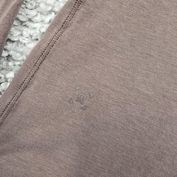 Lululemon Men 5 Year Basic Long Sleeve Shirt Size Medium Soft‎ Casual Lounge - Picture 4 of 8